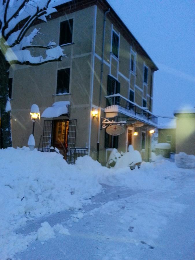 Hotel Relais Ristorante Sanfront Ponzone Exterior foto